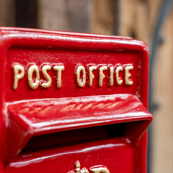 Red ER Post Box