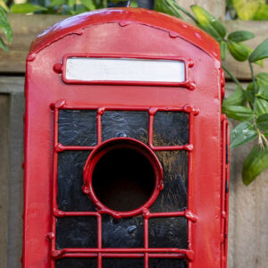 Bird Feeders & Birdhouses