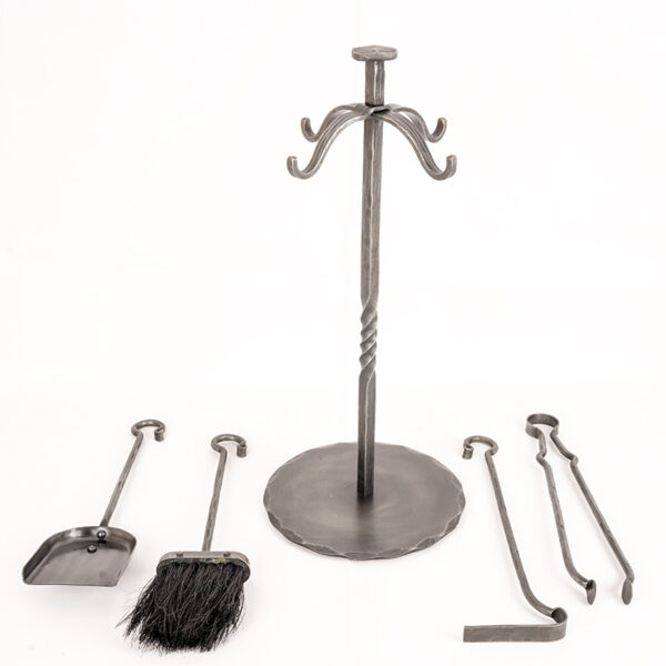 Hand Forged 4 Piece Round Companion Set